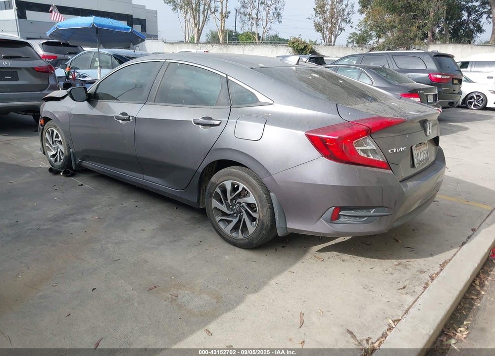 2017 HONDA CIVIC VIN: 2HGFC2F74HH559478