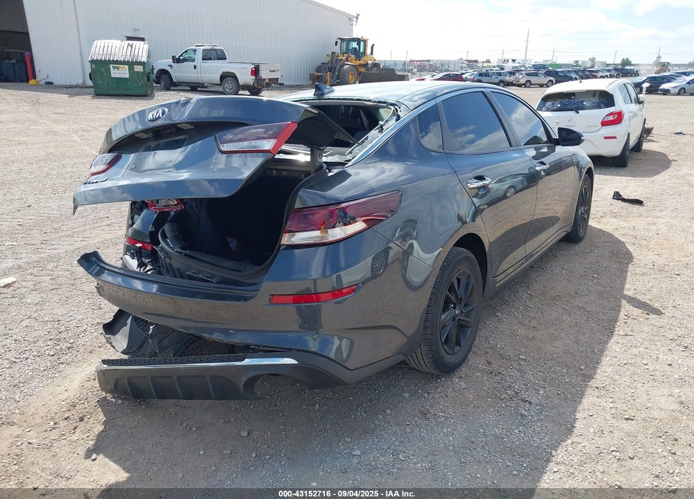 2020 KIA OPTIMA VIN: 5XXGT4L35LG412100