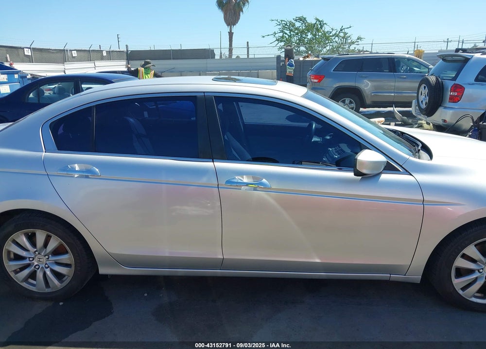 2012 HONDA ACCORD VIN: 1HGCP3F71CA002841