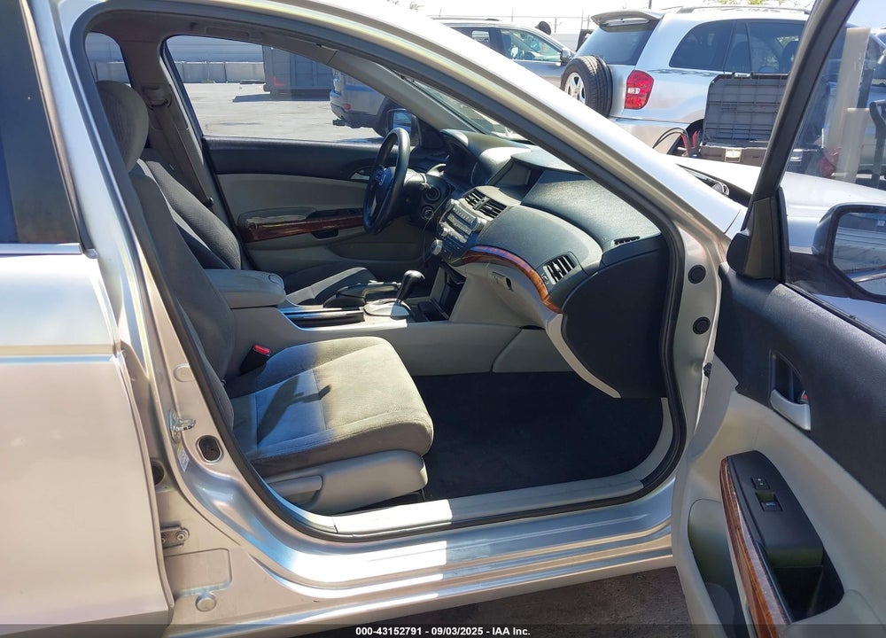 2012 HONDA ACCORD VIN: 1HGCP3F71CA002841