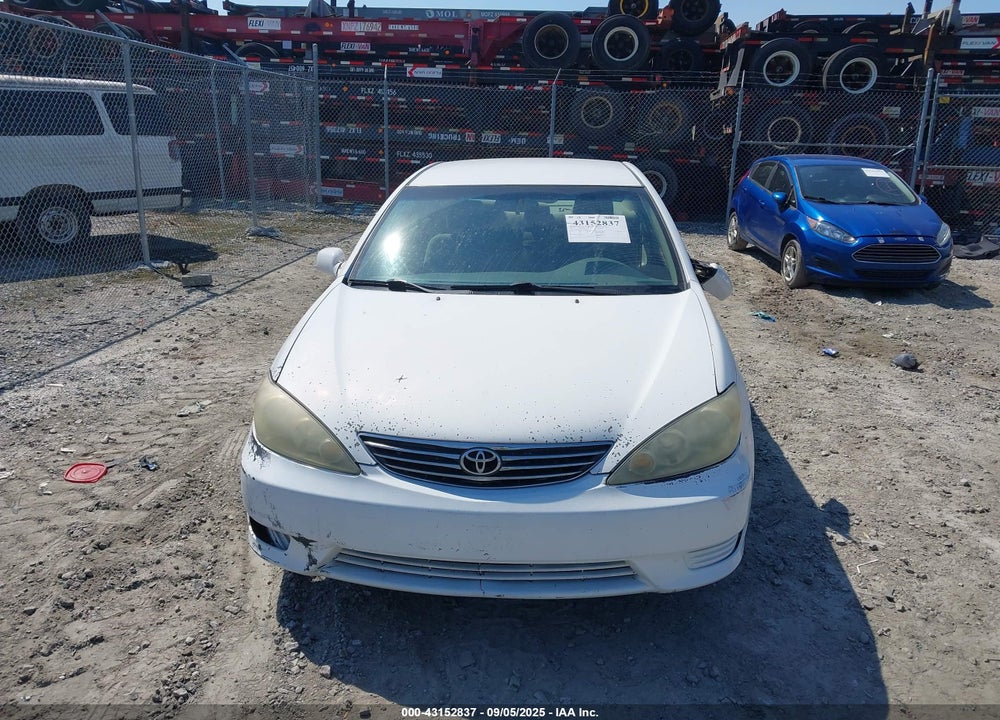 2005 TOYOTA CAMRY VIN: 4T1BE32K45U530462
