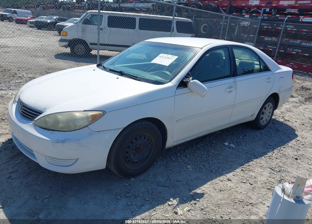 2005 TOYOTA CAMRY VIN: 4T1BE32K45U530462
