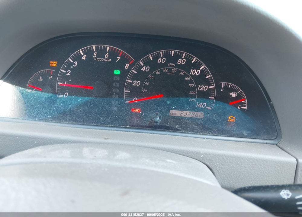 2005 TOYOTA CAMRY VIN: 4T1BE32K45U530462