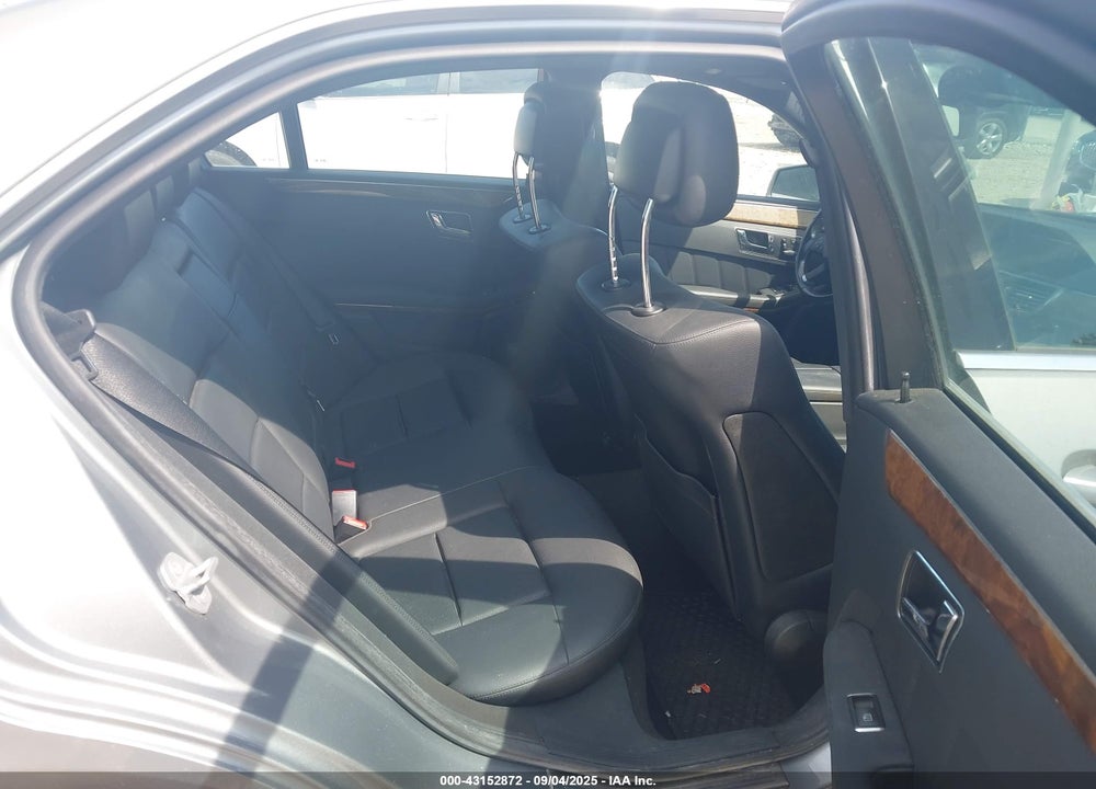 2011 MERCEDES-BENZ E-CLASS VIN: WDDHF8HB5BA431832