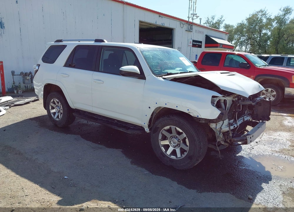 2014 TOYOTA 4RUNNER TRAIL VIN: JTEBU5JR5E5158332