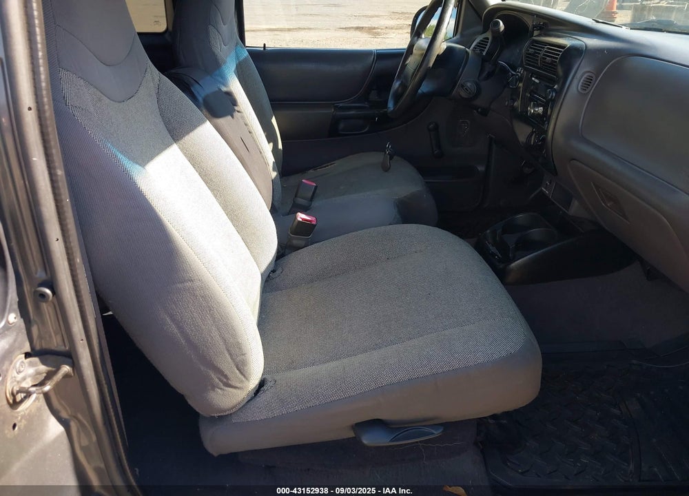 2000 FORD RANGER XL/XLT VIN: 1FTZR15V0YTA62631