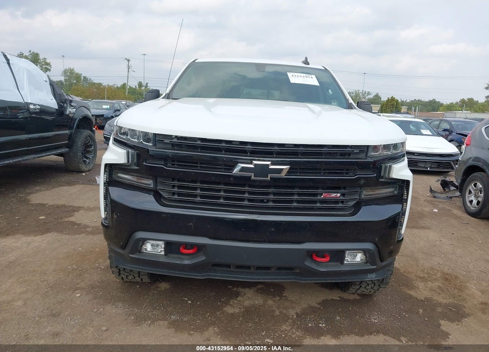 2020 CHEVROLET SILVERADO 1500 4WD SHORT BED LT TRAIL BOSS VIN: 1GCPYFED2LZ111140