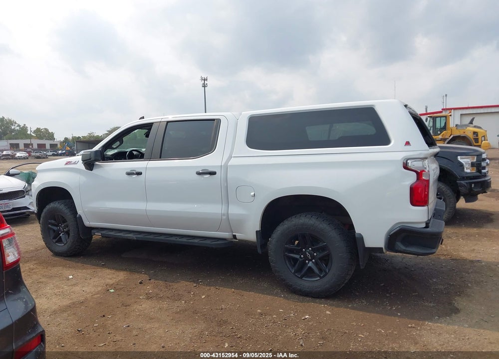 2020 CHEVROLET SILVERADO 1500 4WD SHORT BED LT TRAIL BOSS VIN: 1GCPYFED2LZ111140