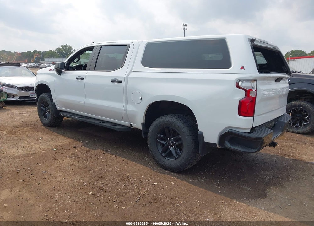 2020 CHEVROLET SILVERADO 1500 4WD SHORT BED LT TRAIL BOSS VIN: 1GCPYFED2LZ111140