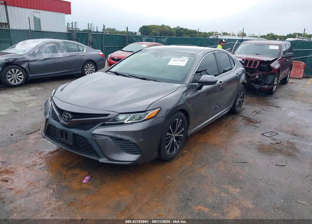 2018 TOYOTA CAMRY SE VIN: 4T1B11HK5JU072769