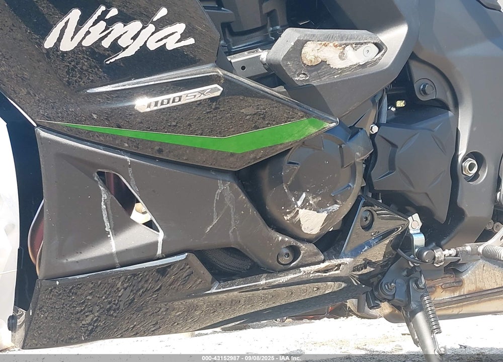 2025 KAWASAKI ZX1100 J VIN: JKAZXBJ1XSA000200