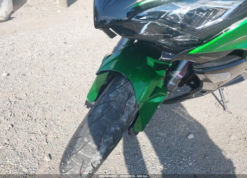 2025 KAWASAKI ZX1100 J VIN: JKAZXBJ1XSA000200