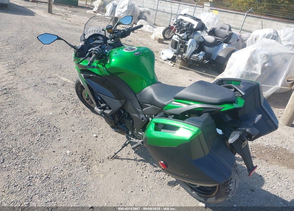 2025 KAWASAKI ZX1100 J VIN: JKAZXBJ1XSA000200