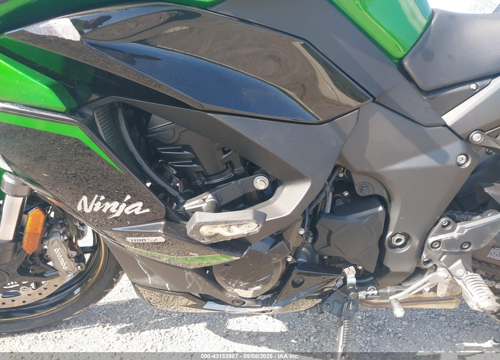 2025 KAWASAKI ZX1100 J VIN: JKAZXBJ1XSA000200