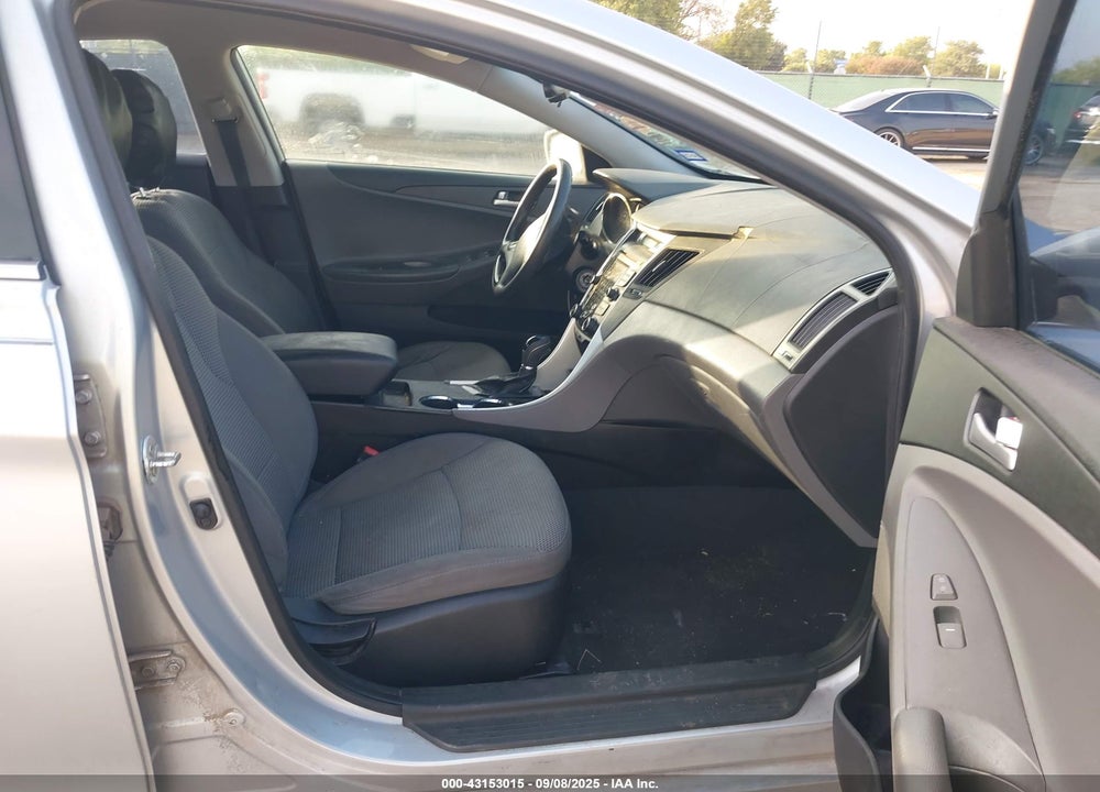 2012 HYUNDAI SONATA VIN: 5NPEB4AC9CH442041