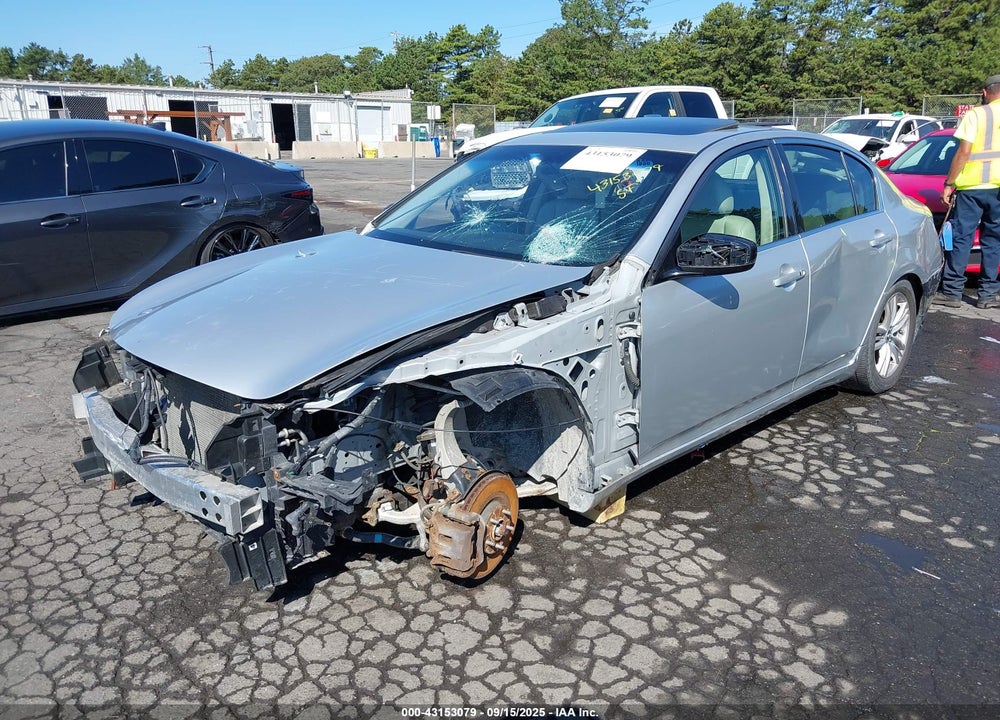 2015 INFINITI Q40 VIN: JN1CV6AR8FM650035