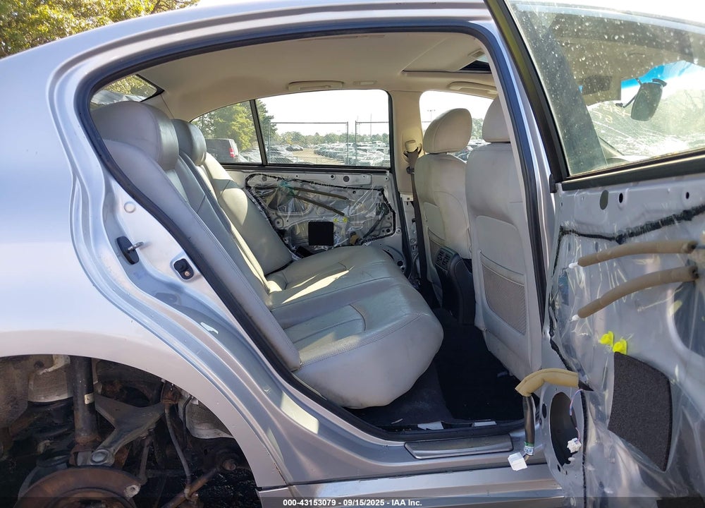 2015 INFINITI Q40 VIN: JN1CV6AR8FM650035