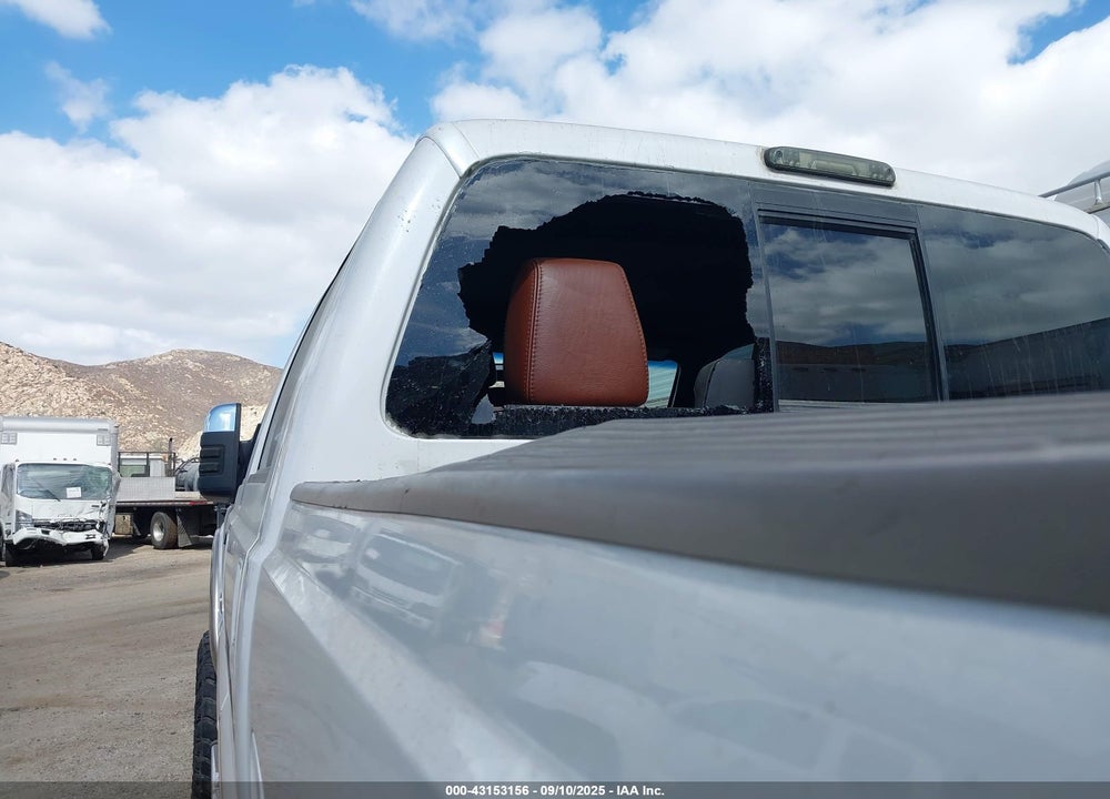 2011 FORD F 350 VIN: 1FT8W3BT9BEC65354