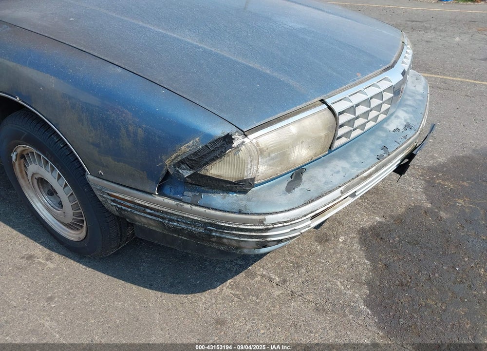 1992 OLDSMOBILE 98 REGENCY ELITE VIN: 1G3CW53L4N4308917
