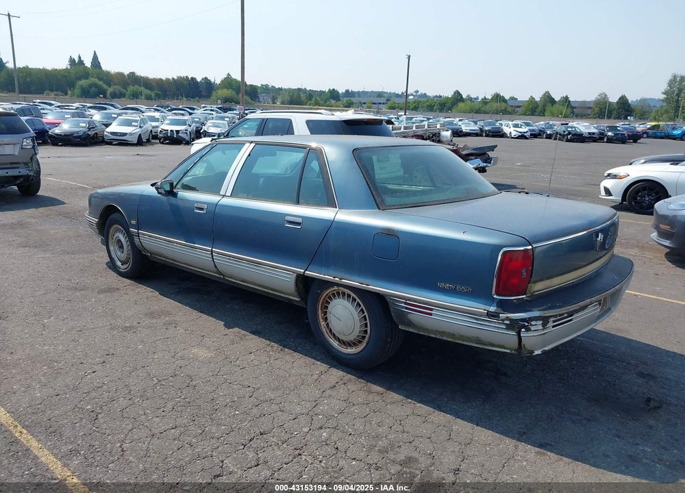 1992 OLDSMOBILE 98 REGENCY ELITE VIN: 1G3CW53L4N4308917
