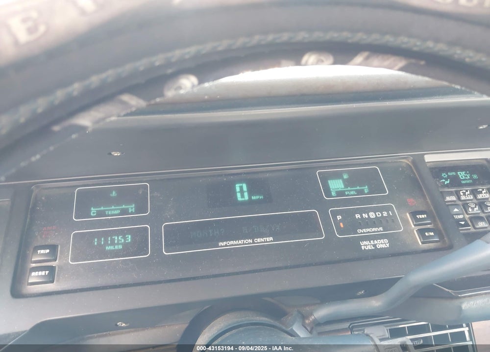 1992 OLDSMOBILE 98 REGENCY ELITE VIN: 1G3CW53L4N4308917