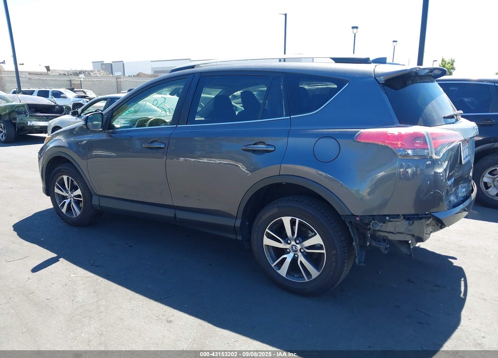 2017 TOYOTA RAV4 XLE VIN: JTMWFREV9HJ125280