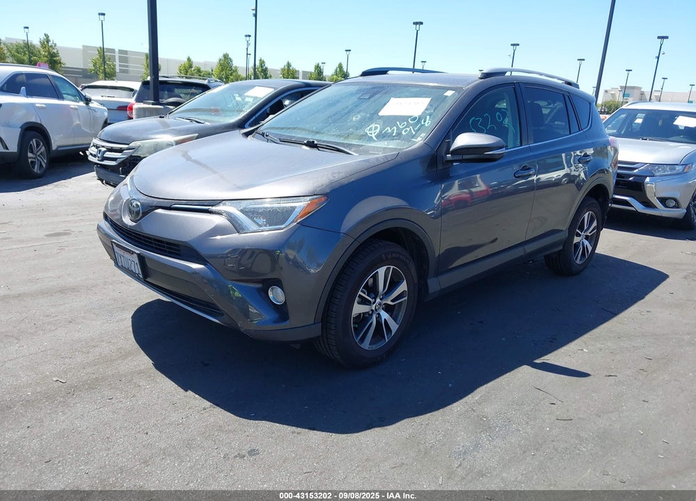 2017 TOYOTA RAV4 XLE VIN: JTMWFREV9HJ125280