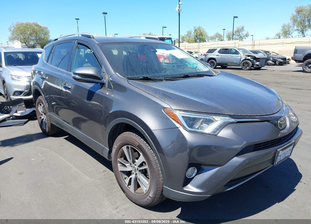 2017 TOYOTA RAV4 XLE VIN: JTMWFREV9HJ125280