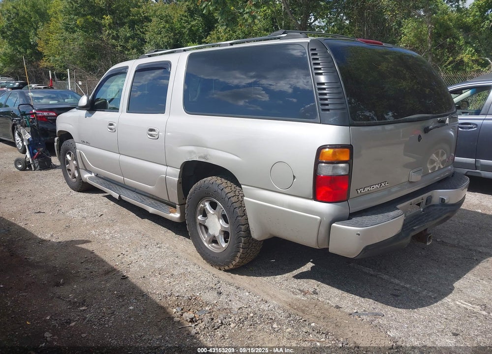 2005 GMC YUKON XL 1500 DENALI VIN: 1GKFK66U55J144845