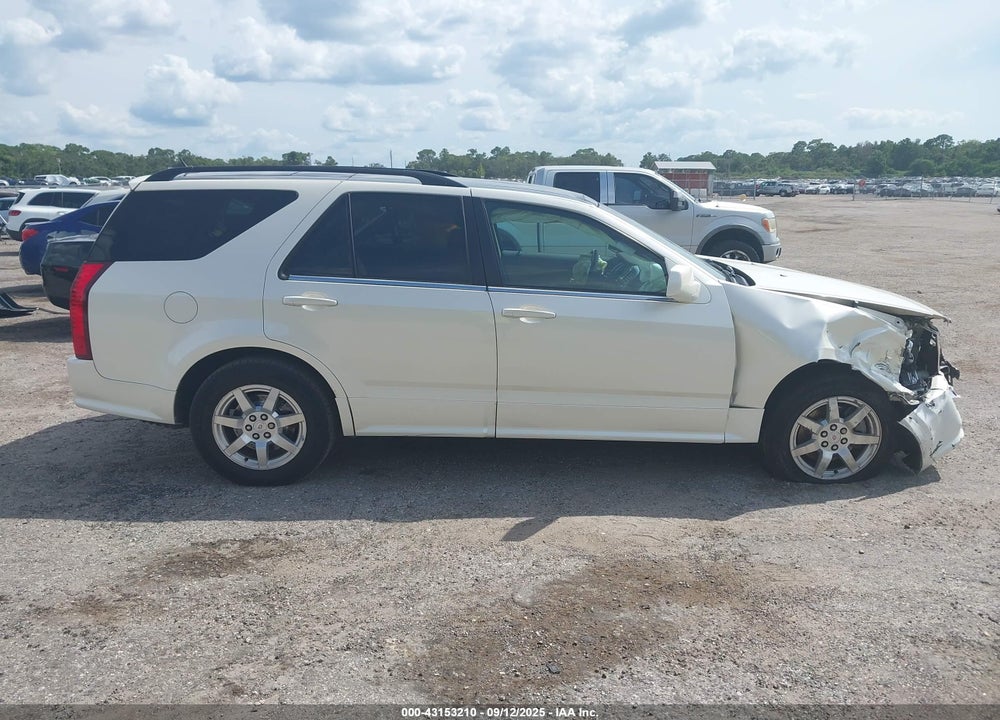 2007 CADILLAC SRX VIN: 1GYEE637270186583