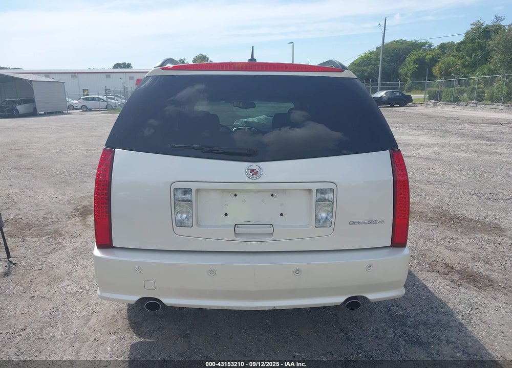2007 CADILLAC SRX VIN: 1GYEE637270186583