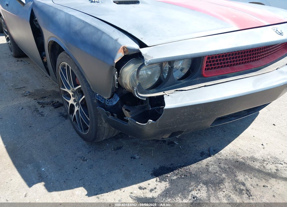 2009 DODGE CHALLENGER VIN: 2B3LJ44V89H515832