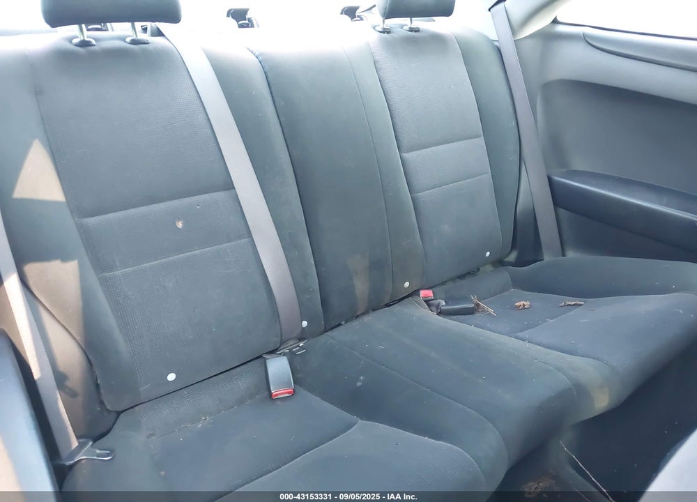 2004 HONDA ACCORD 2.4 LX VIN: 1HGCM722X4A017382