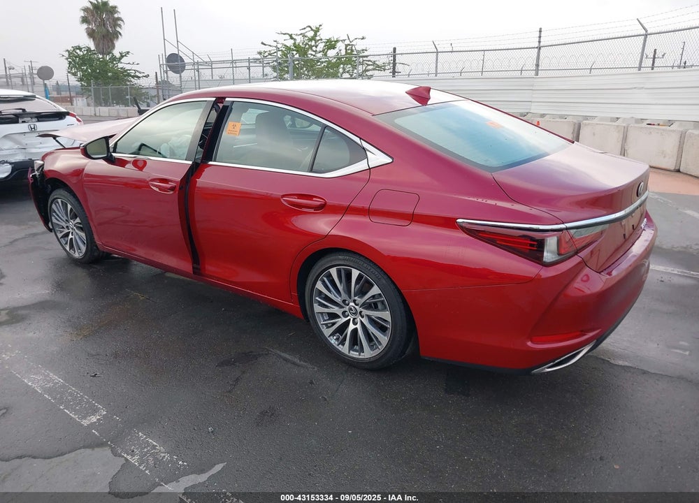 2021 LEXUS ES 350 VIN: 58ADZ1B17MU088860