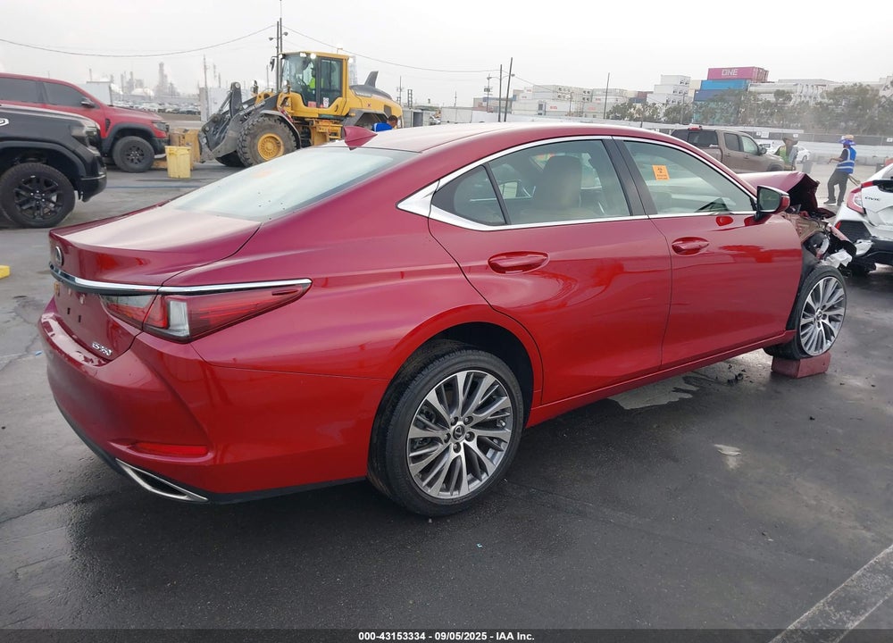 2021 LEXUS ES 350 VIN: 58ADZ1B17MU088860
