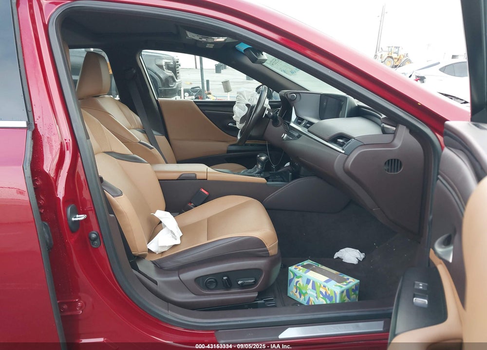 2021 LEXUS ES 350 VIN: 58ADZ1B17MU088860