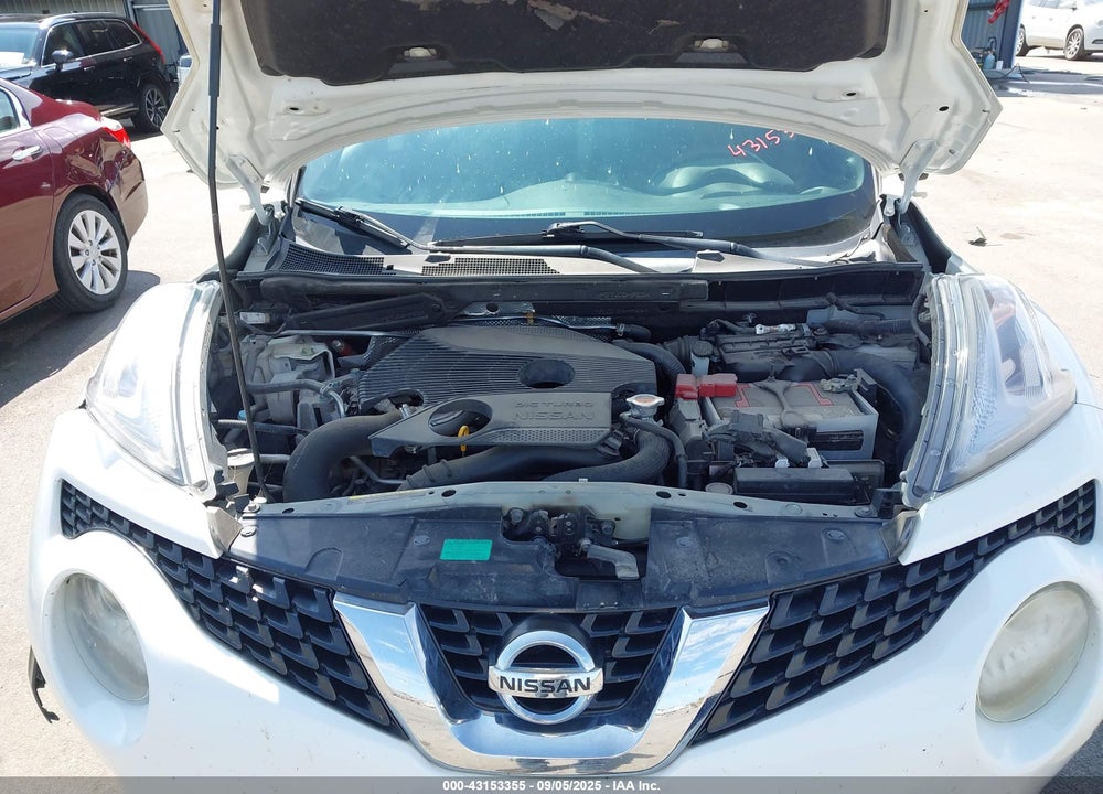 2015 NISSAN JUKE VIN: JN8AF5MV4FT561397