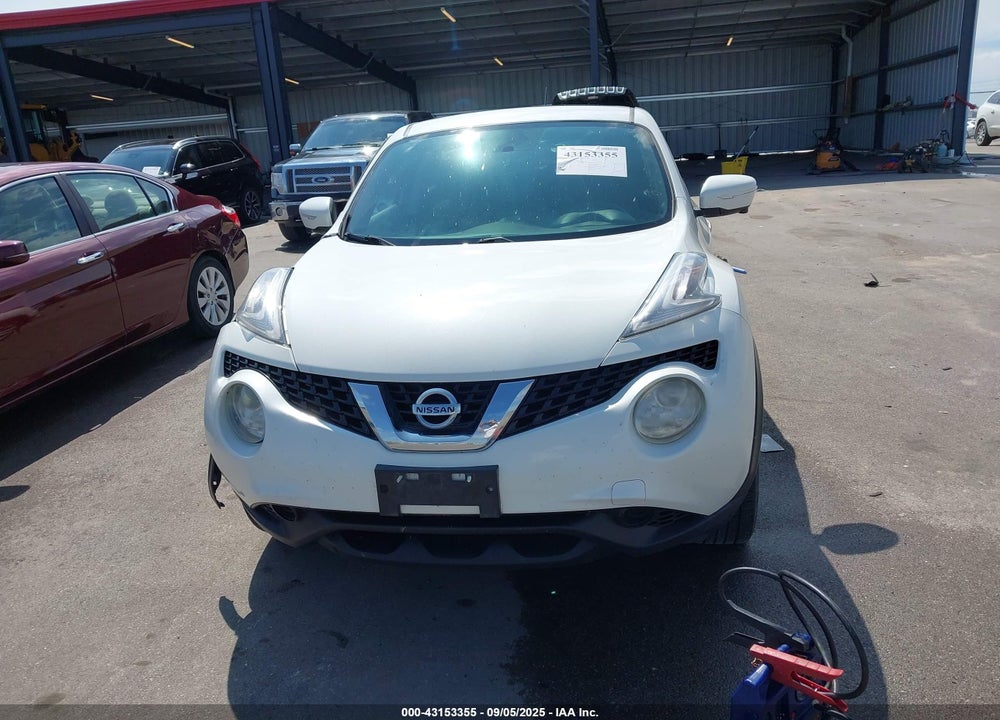 2015 NISSAN JUKE VIN: JN8AF5MV4FT561397