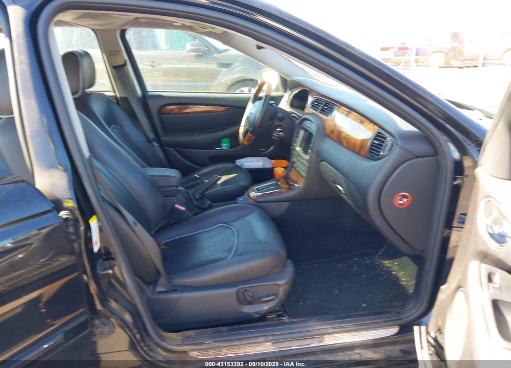 2008 JAGUAR X-TYPE 3.0 VIN: SAJWA51A68WJ30032