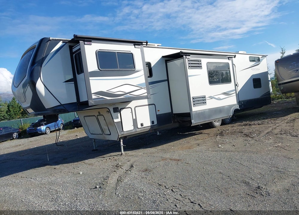 2022 KEYSTONE RV MONTANA HIGH COUNTRY VIN: 4YDFHMU22NA742744