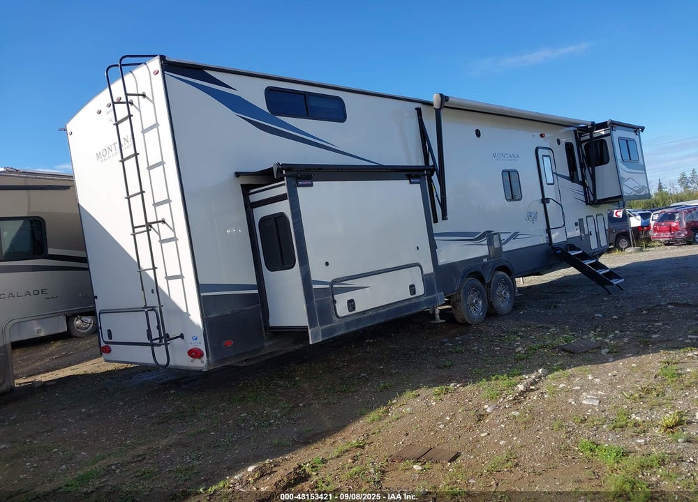 2022 KEYSTONE RV MONTANA HIGH COUNTRY VIN: 4YDFHMU22NA742744