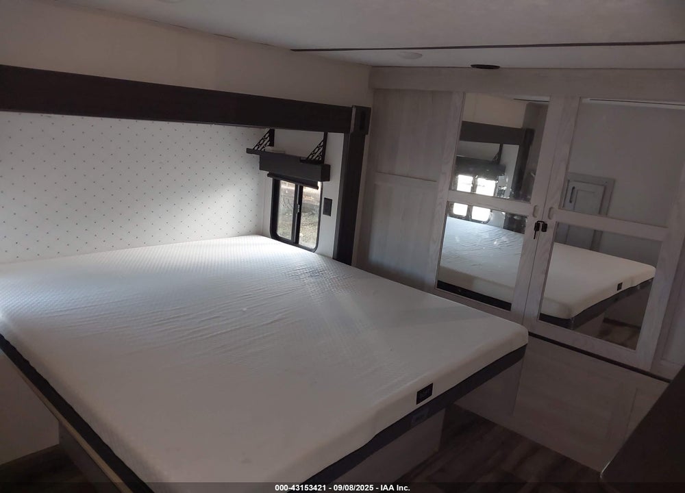 2022 KEYSTONE RV MONTANA HIGH COUNTRY VIN: 4YDFHMU22NA742744