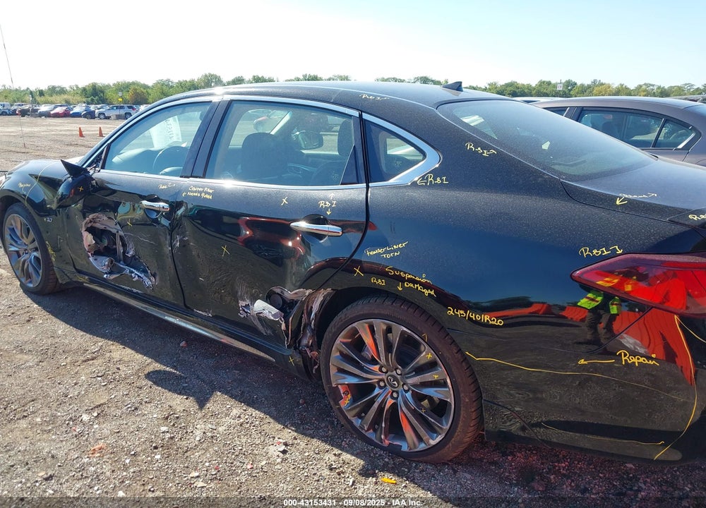 2017 INFINITI Q70 VIN: JN1BY1PR1HM210707