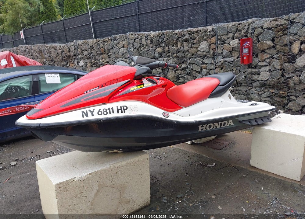 2006 HONDA AQUATRAX VIN: 00000HPSA0254F506