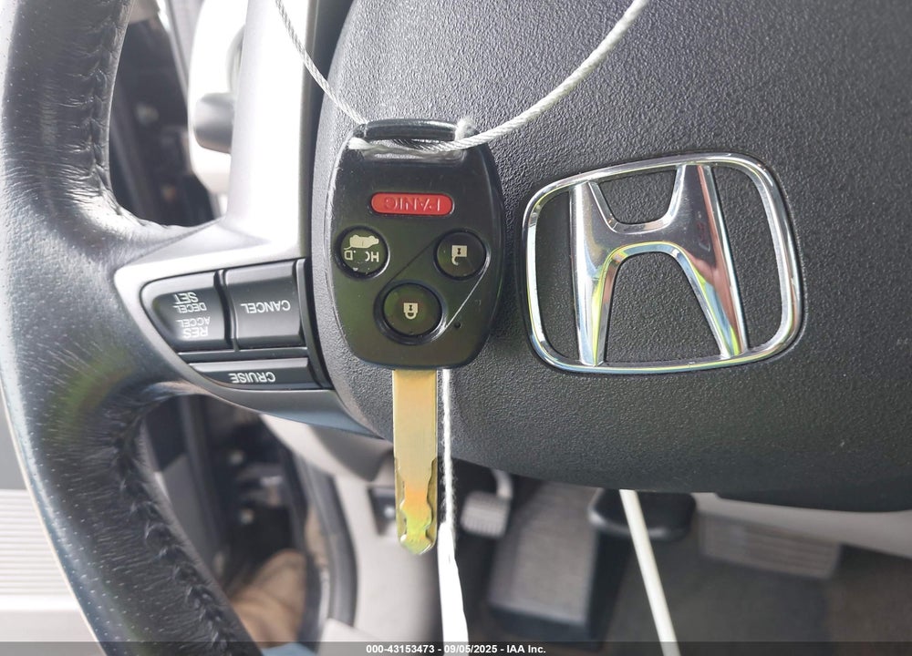 2014 HONDA PILOT VIN: 5FNYF3H70EB020908