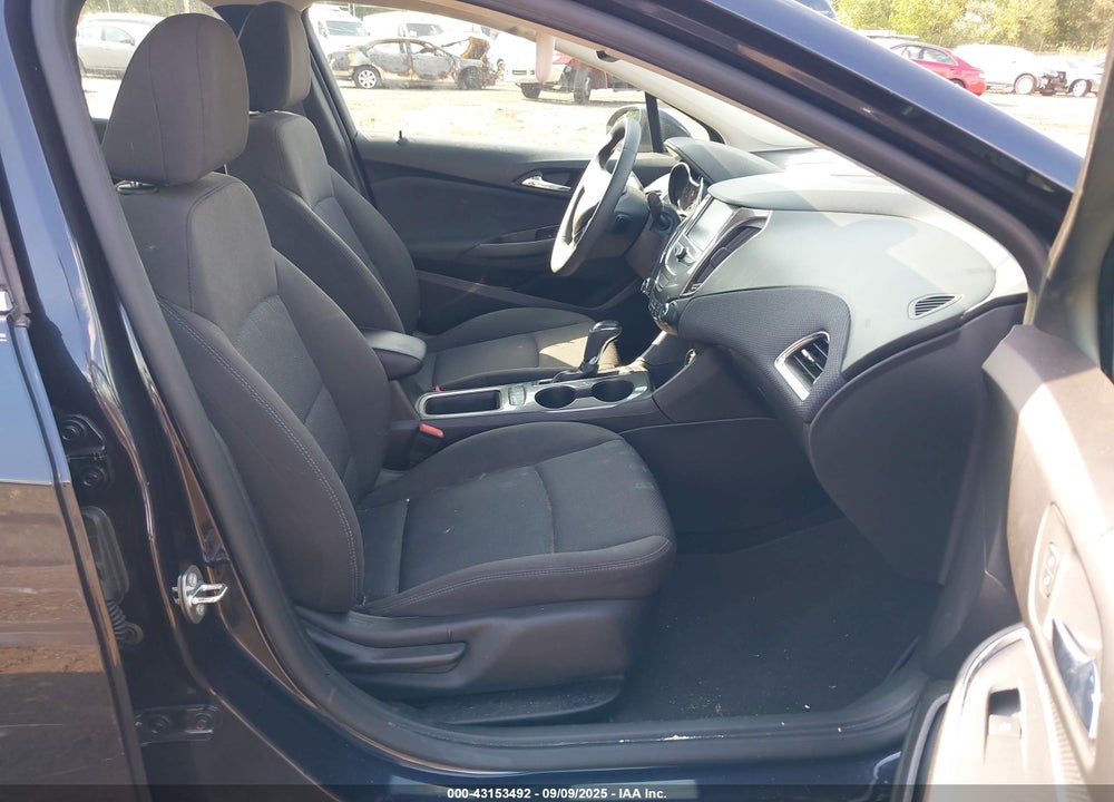 2016 CHEVROLET CRUZE VIN: 1G1BE5SM7G7236503