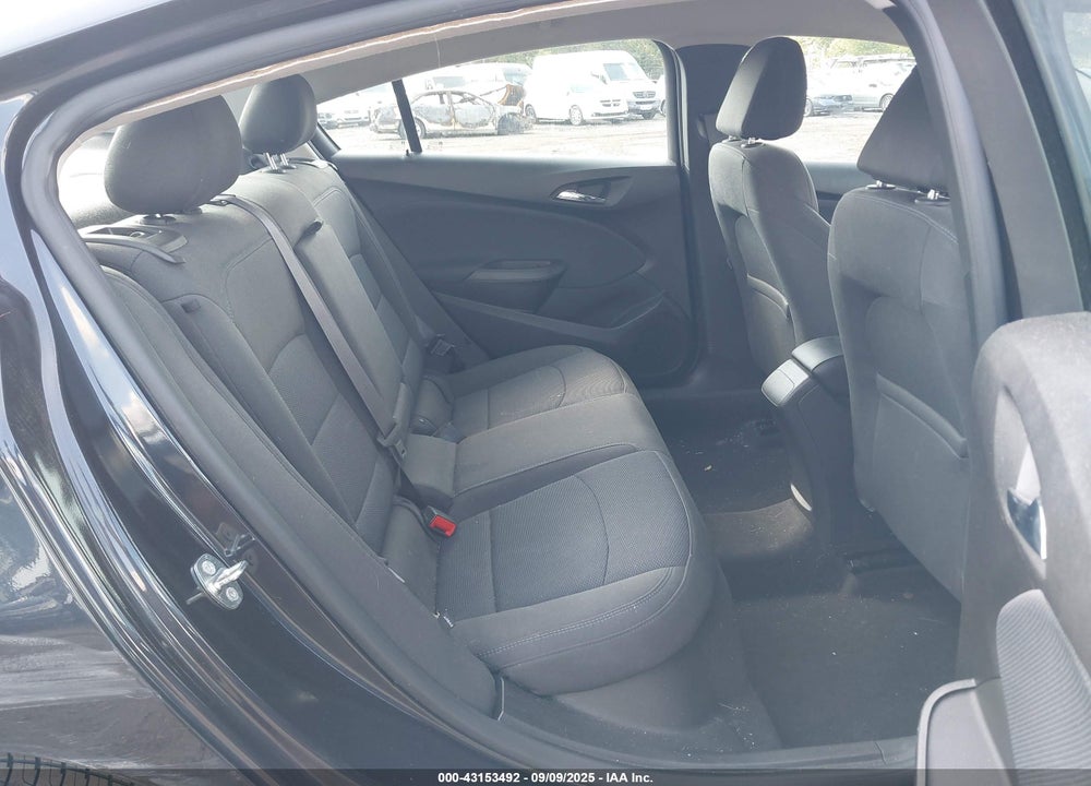 2016 CHEVROLET CRUZE VIN: 1G1BE5SM7G7236503