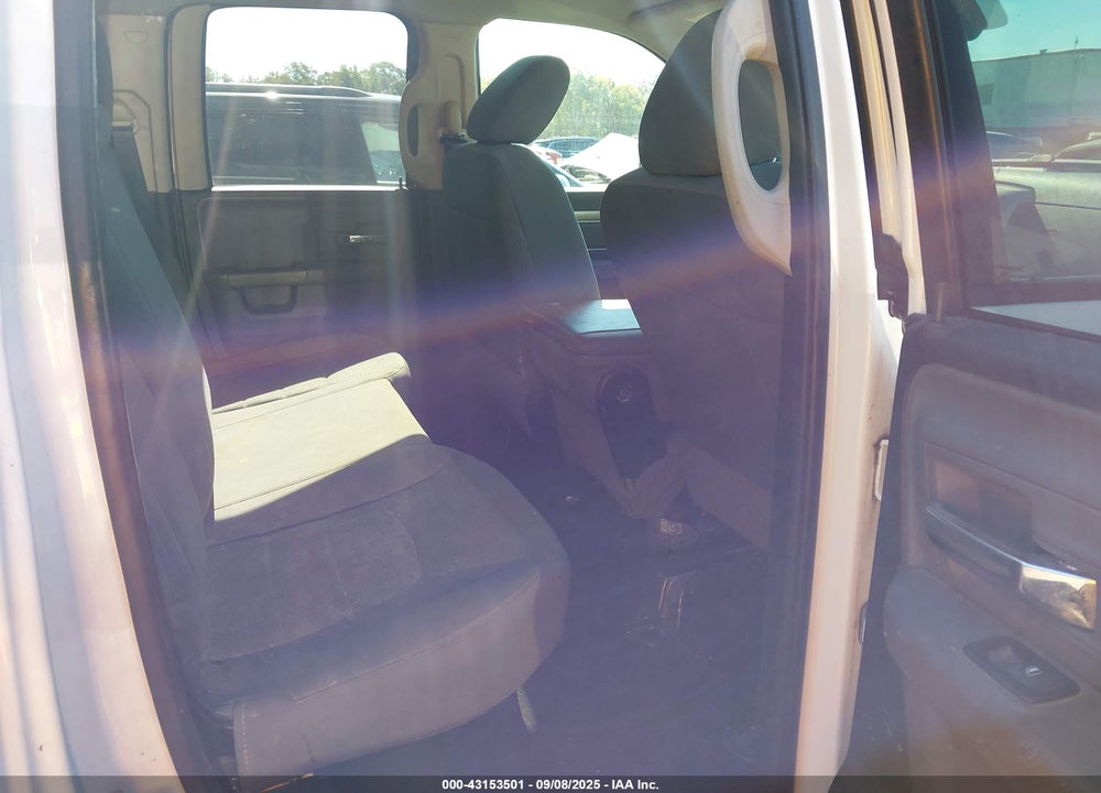 2016 RAM 1500 VIN: 1C6RR7GT9GS396585