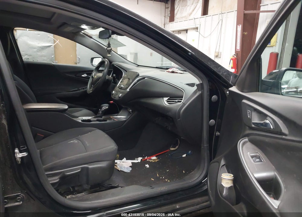 2022 CHEVROLET MALIBU VIN: 1G1ZD5ST7NF182079