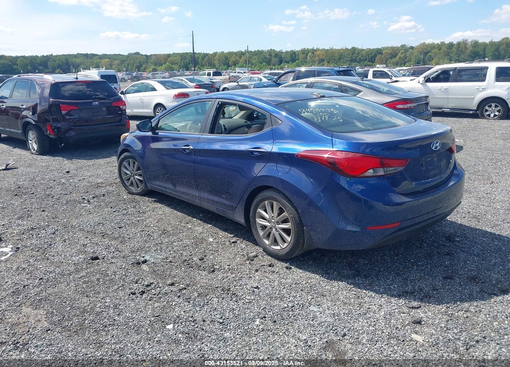 2016 HYUNDAI ELANTRA VIN: 5NPDH4AE9GH705274